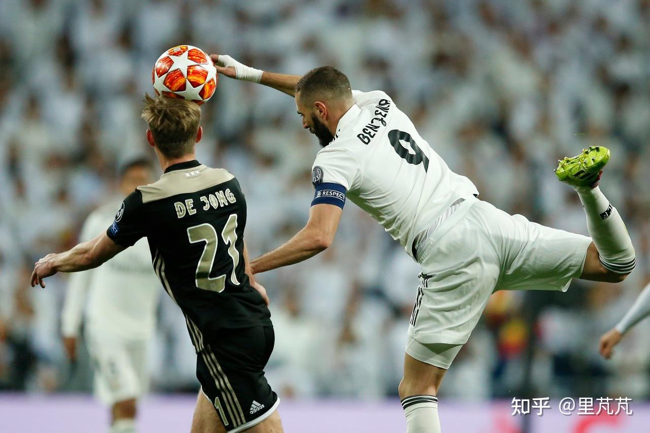 九游体育官网-滕哈格阿贾克斯的阵容